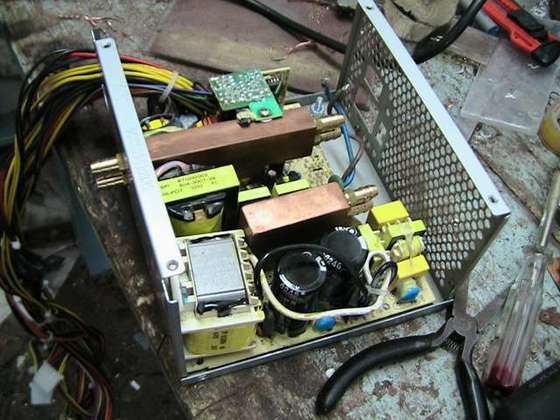  Fansız ve Sıvı soğutmalı  PSU üzerine