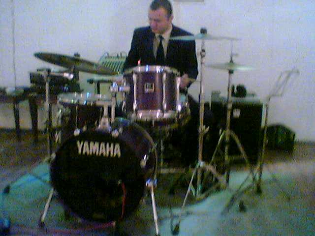  ..::Bateristler Buraya::..