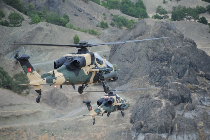  ATAK helikopterimizden bi görüntü  ( Yeni fotolar)
