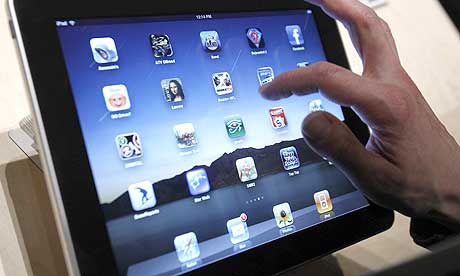  George Hotz: iPad Satışa Çıkmadan Kırıldı!