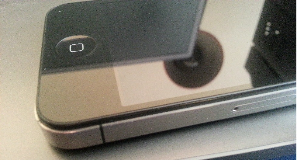  >>SATILIK<< iPhone 4 32GB Siyah (Fotoğraflar Eklenmiştir.)