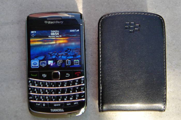  ....::::BlackBerry Bold 9700::::....