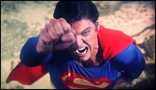  Superman ne kadar baştan savma bir karakter ya