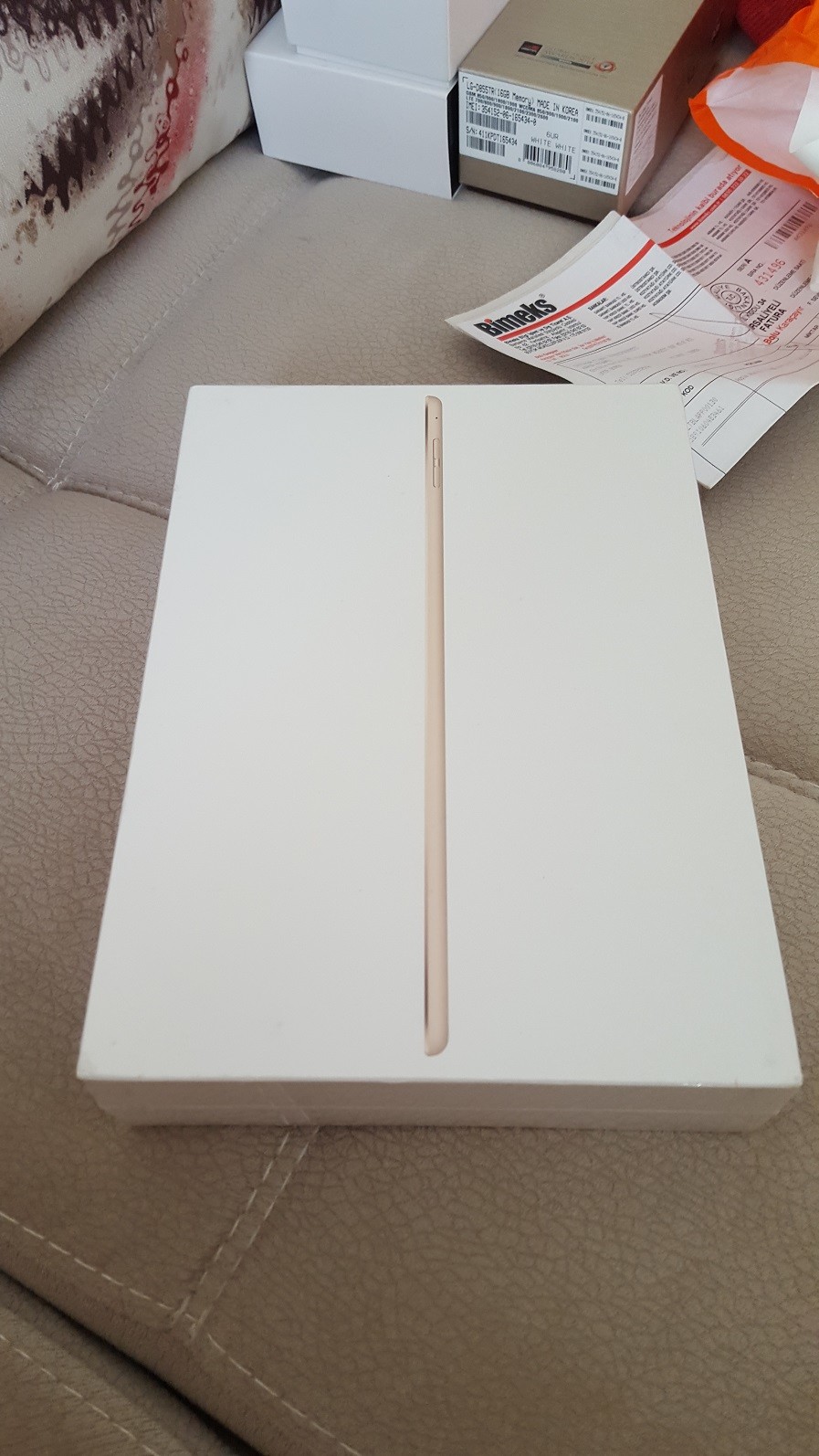 ACİLL SIFIR Apple iPad Air 2 16GB Wi-Fi 9,7'' 4G 1400 TL OLDU