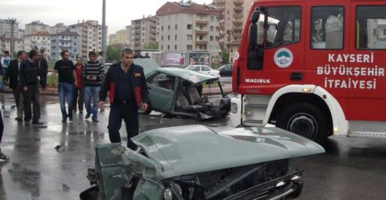  'Şahin ortadan ikiye ayrılır' saçmalığı.