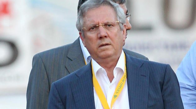  Aziz Yıldırım'ın Amerikalı Kardeşimi Var?