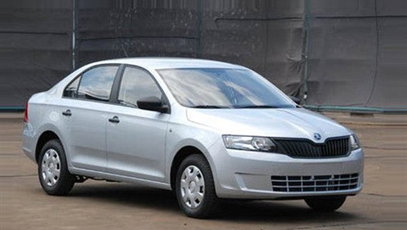  Skoda Rapid Sedan