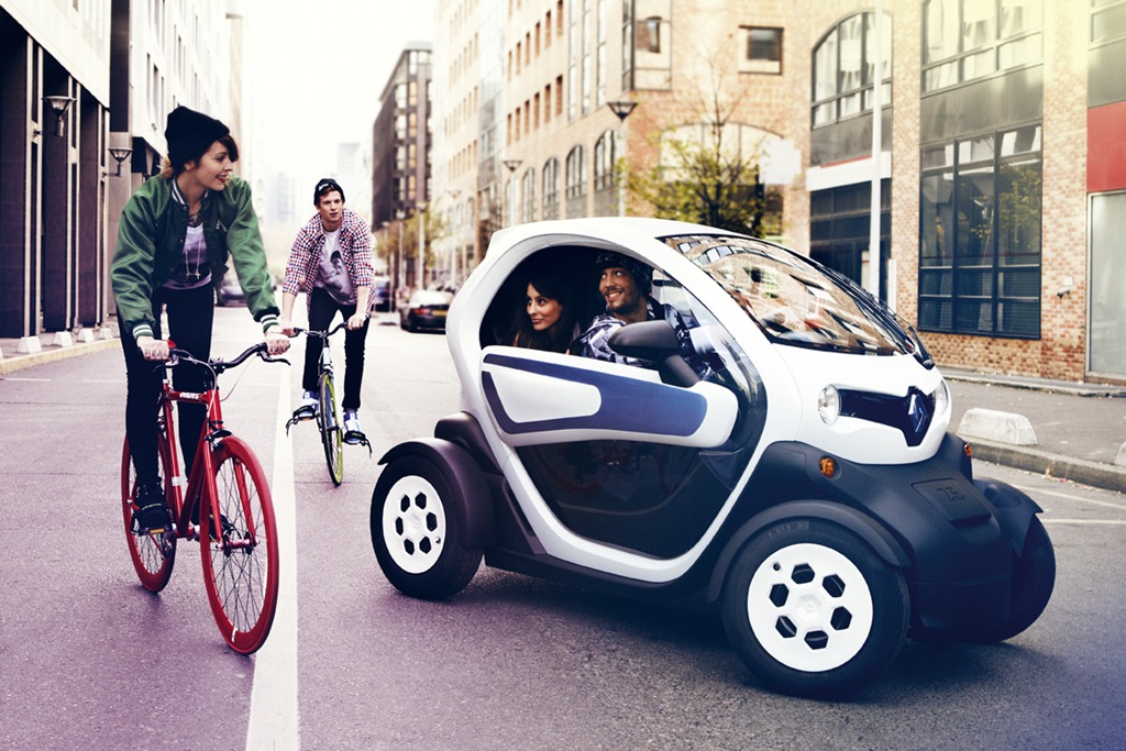 Renault elektrikli en küçük otomobil Twizy'nin Cargo versiyonunu tanıttı