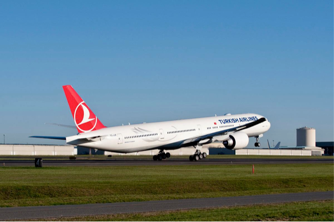  Boeing 777 kalkış sırasında 100 km hıza kaç saniyede ulaşır?
