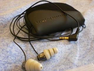  Etymotic ER6i KULAKLIK VE PACKARD BELL PULSE 2GB MP3 PLAYER