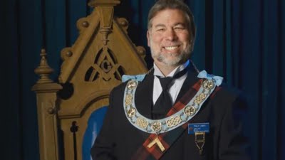  Steve Wozniak ile Resim Çektirdim (: