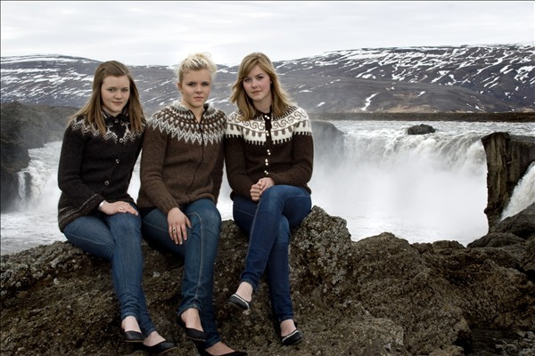  İzlandalı kadınlarla evlenen göçmenlere aylık 5000 dolar