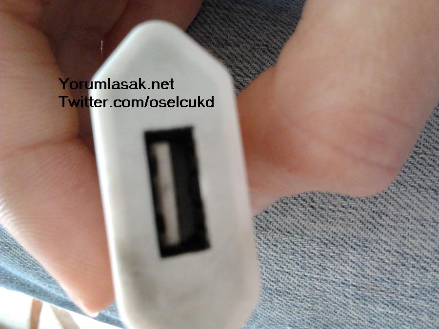  İphone 4S Çakma Şarj Aleti Patladı
