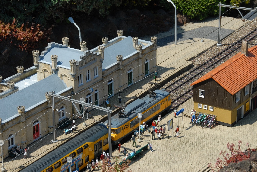  Ölmeden önce görülmesi gereken yerler: Hollanda - Den Haag Madurodam (Minyatür Şehir)