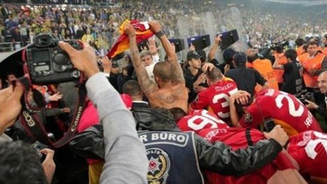 Eski Fenerbahçe - Galatasaray Rekabeti Geri Mi Geliyor?