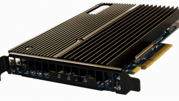 Mangstor ve EchoStream 10GB/s Performans Sunan SSD’leri Test Ediyor