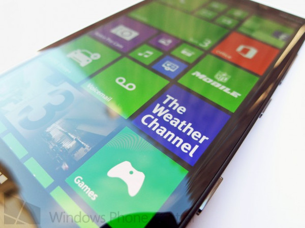 Lumia 929'a ait yüksek çözünürlükte görseller yayınlandı