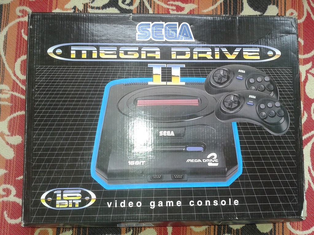  SIFIR ORJİNAL SEGA MEGA DRIVE 2 KUTUSUNDA + 5 ORJİNAL OYUN - SANALPAZAR LI!