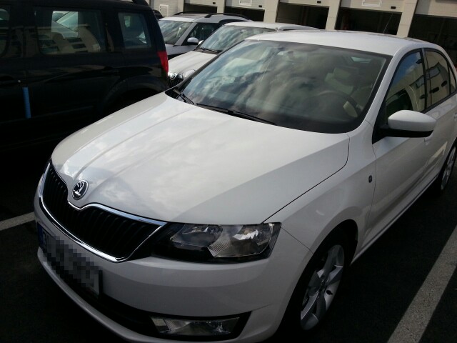  Skoda Rapid Sedan