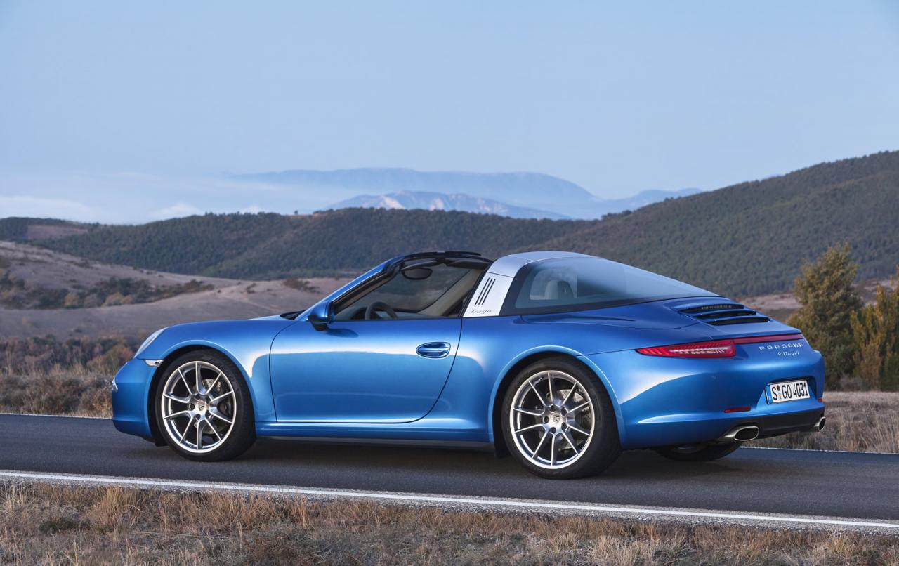  YENİ PORSCHE 911  TARGA TANITILDI