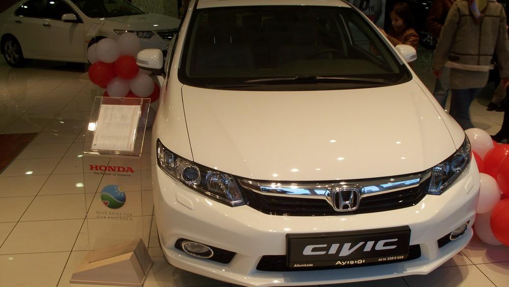 Yeni Honda Civic & Yeni Elantra - Fotoğrafları Ekledim