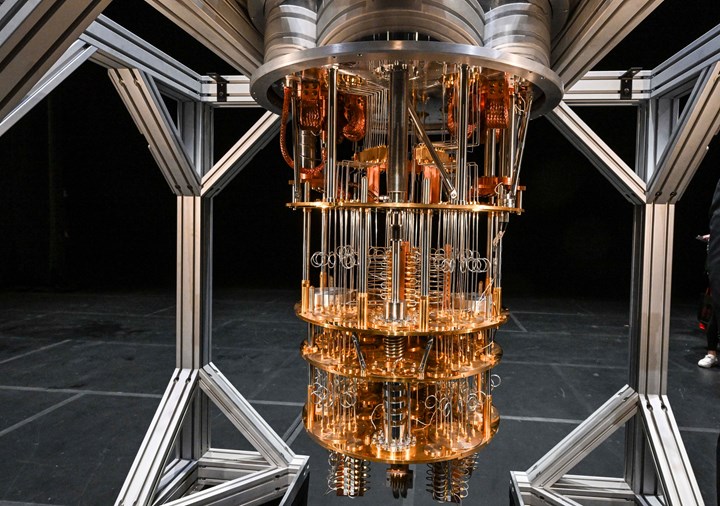 IBM'in kuantum bilgisayarı ilk defa bilimsel keşifler için bir üniversiteye kuruldu