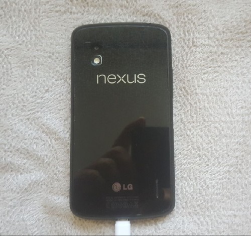 Dokunmatik Sorunlu Lg Nexus 4 E960: 80 TL.