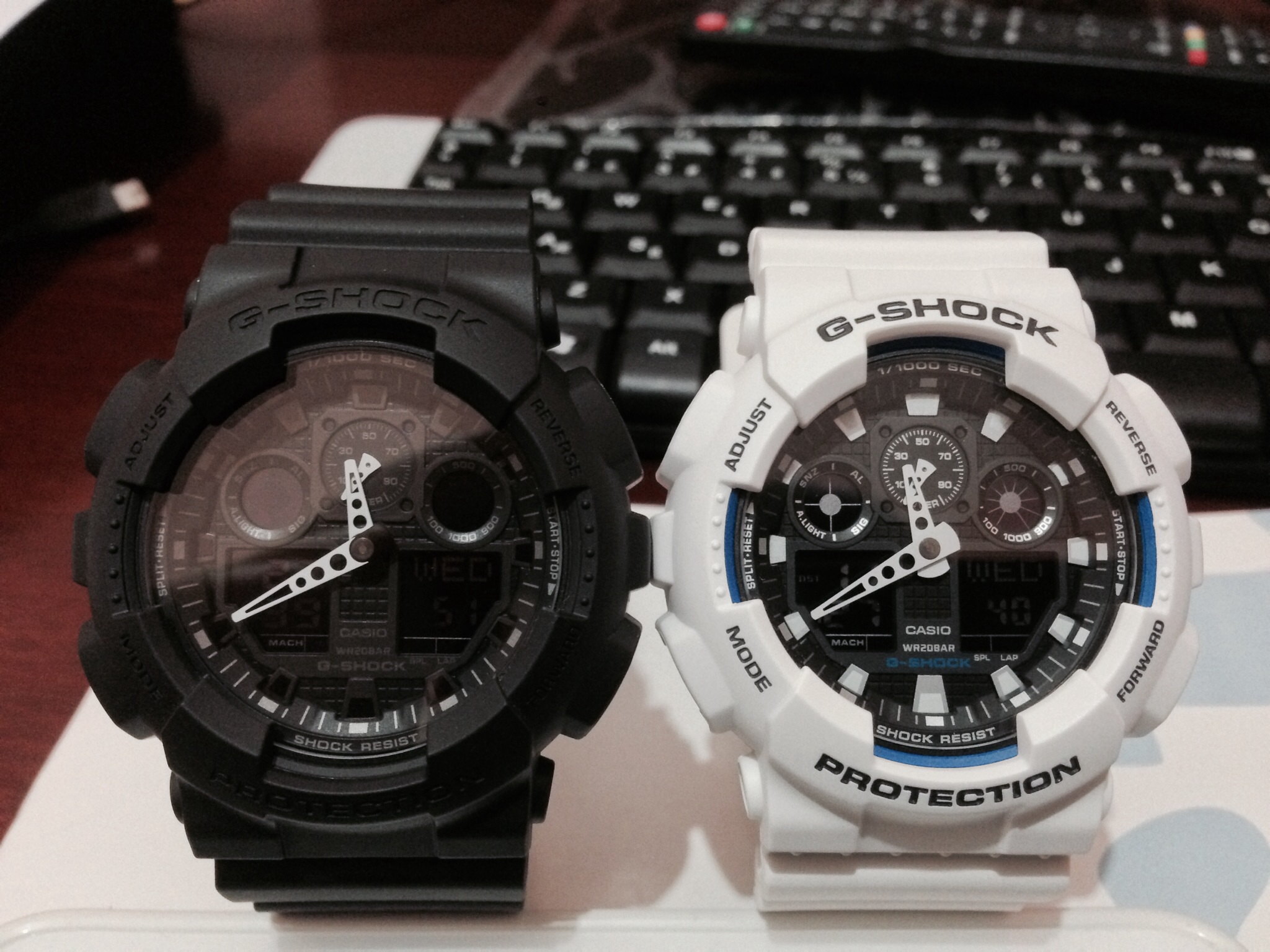 Как настроить часы g. Casio wr10bar g-Shock. Casio wr20bar g-Shock белые. G Shock wr20bar ремешок. Часы Касио g-Shock Protection wr30m.