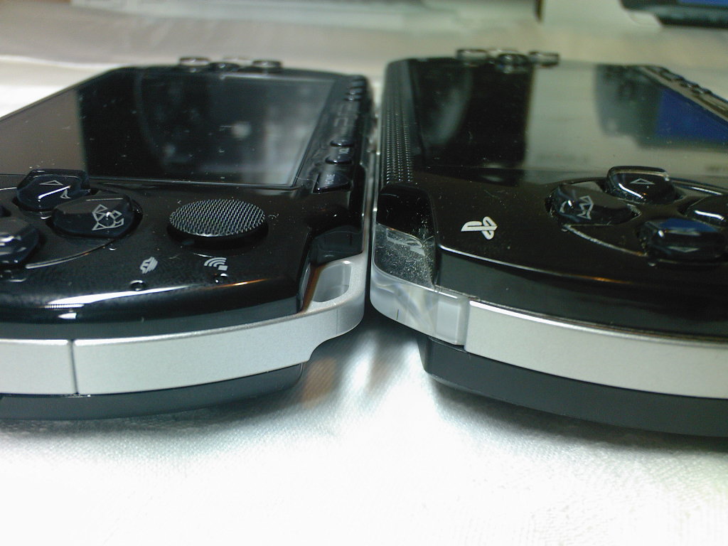 Slim Sıfır PSP'ler Burada (Siyah, Beyaz, Silver)