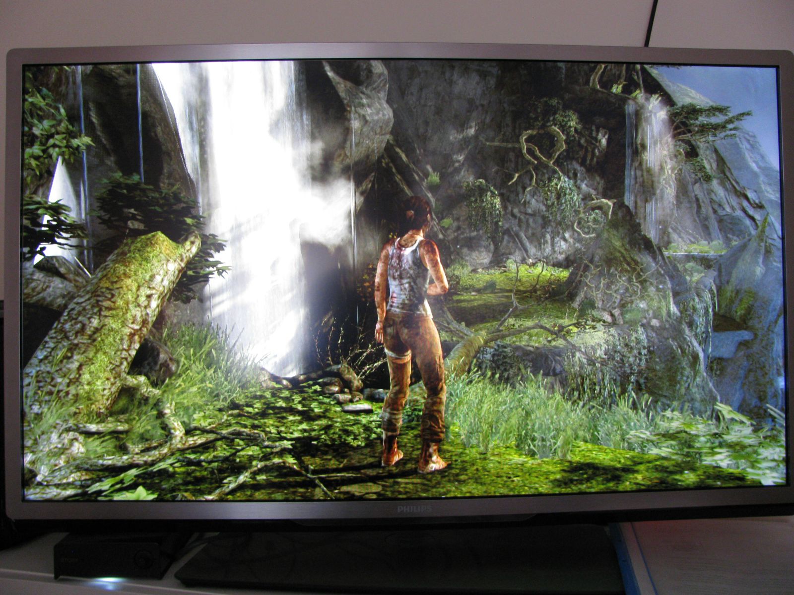  Tomb Raider  XBOX 360 ANA KONU