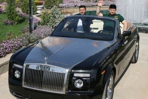  çeçen lider ramdan kadirov'un arabaları