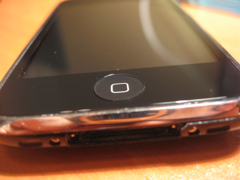  Satılık İphone 3gs 16gb 450 tl Ufak sorunlu kayıtsız ilk gelen alır