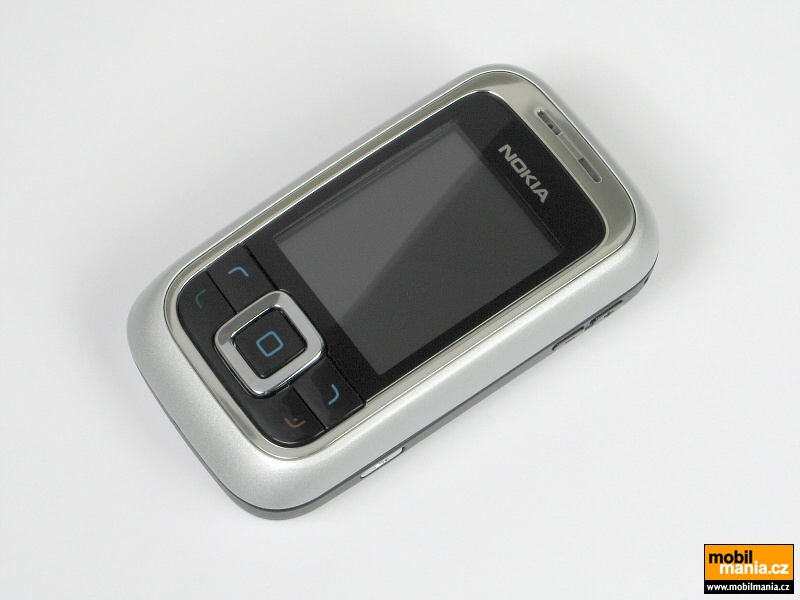  Nokia 6111  Sizce Nasıl ?
