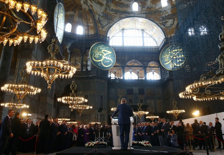 Cumhurbaşkanı Erdoğan'dan Ayasofya'da duygusal konuşma