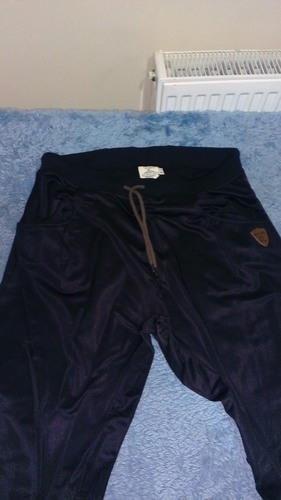  KOT PANTOLON 8TL-ŞALVAR EŞOFMAN PANTOLON--10TL--TSHİRT VE SWEATSHİRTLER 5 TL-