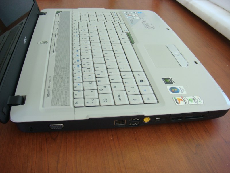  9 adet laptop 275-700 TL arası acer, hp , toshiba vs