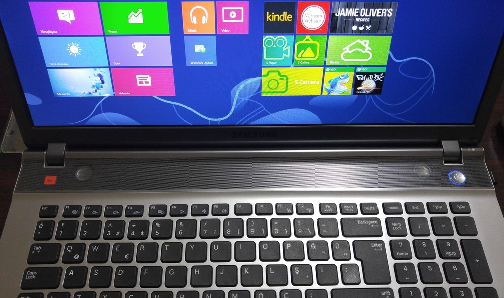 SAMSUNG ATIVBOOK, İ7 3630QM, 8GB RAM, 750GB HDD, GT630M