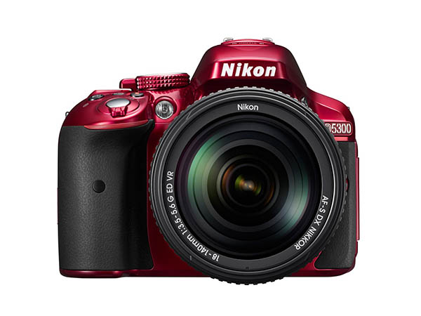 Nikon, D5200 modelini yenileyerek D5300 DSLR fotoğraf makinesini resmen duyurdu