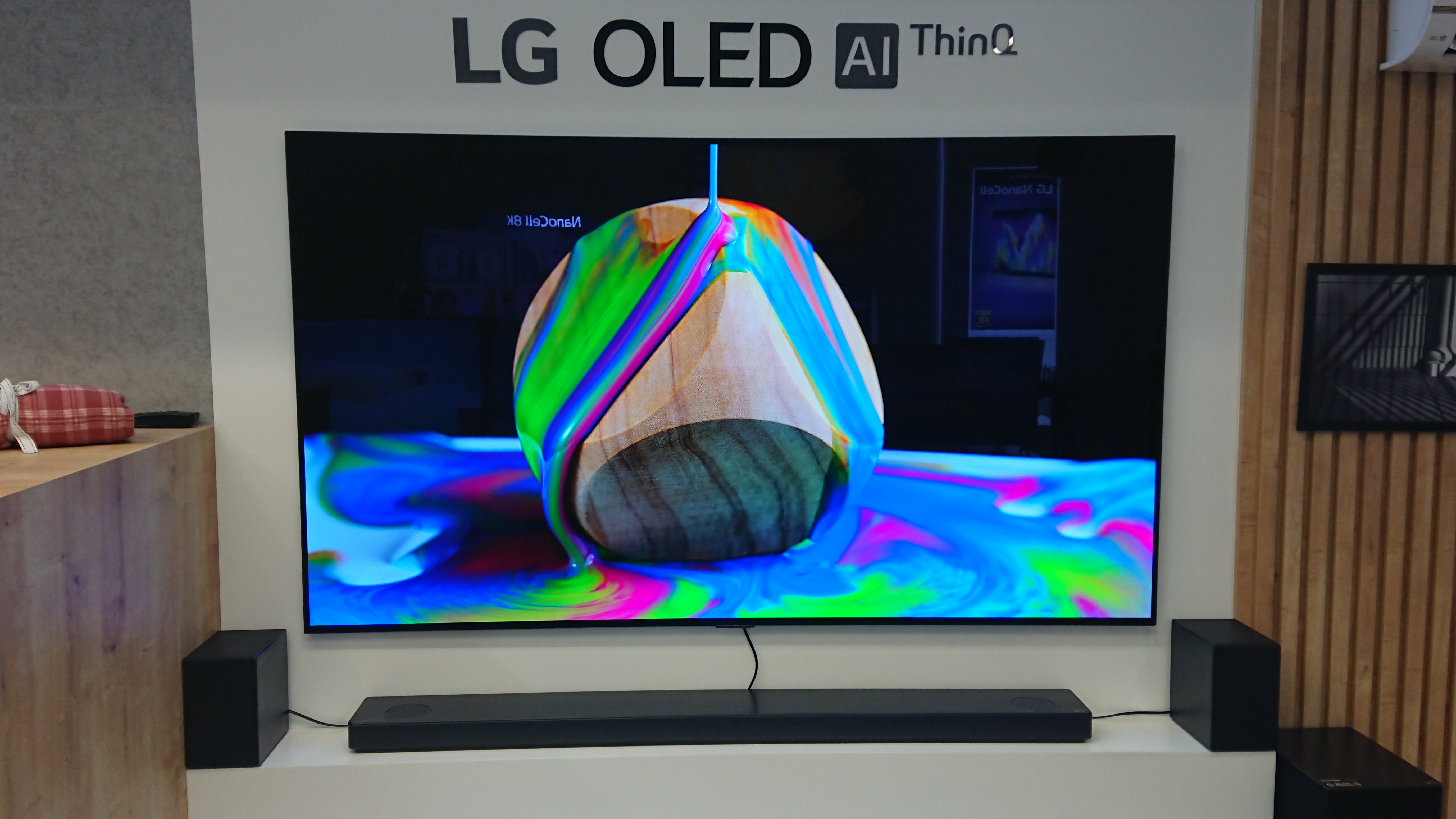 Телевизор oled 2022. Заставка на телевизор OLED. Заставка телевизоров OLED LG. LG 50qned81.