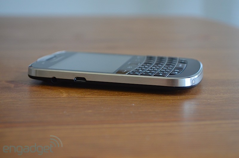 Huzurlarınızda yeni BlackBerry Bold 9900/9930 Touch