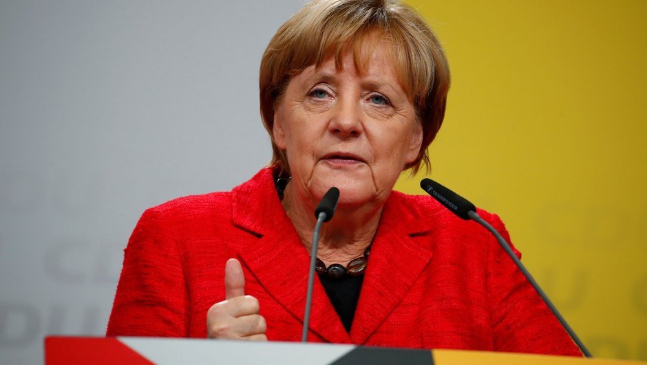 Alman medyası PKK dedi, Merkel'i topa tuttu!