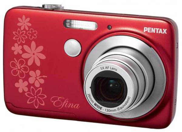 Pentax, Efina isimli yeni fotoğraf makinesini ve K5II/K5IIs için yazılım güncellemesini duyurdu