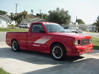  GMC TYPHOON/GMC SYCLON