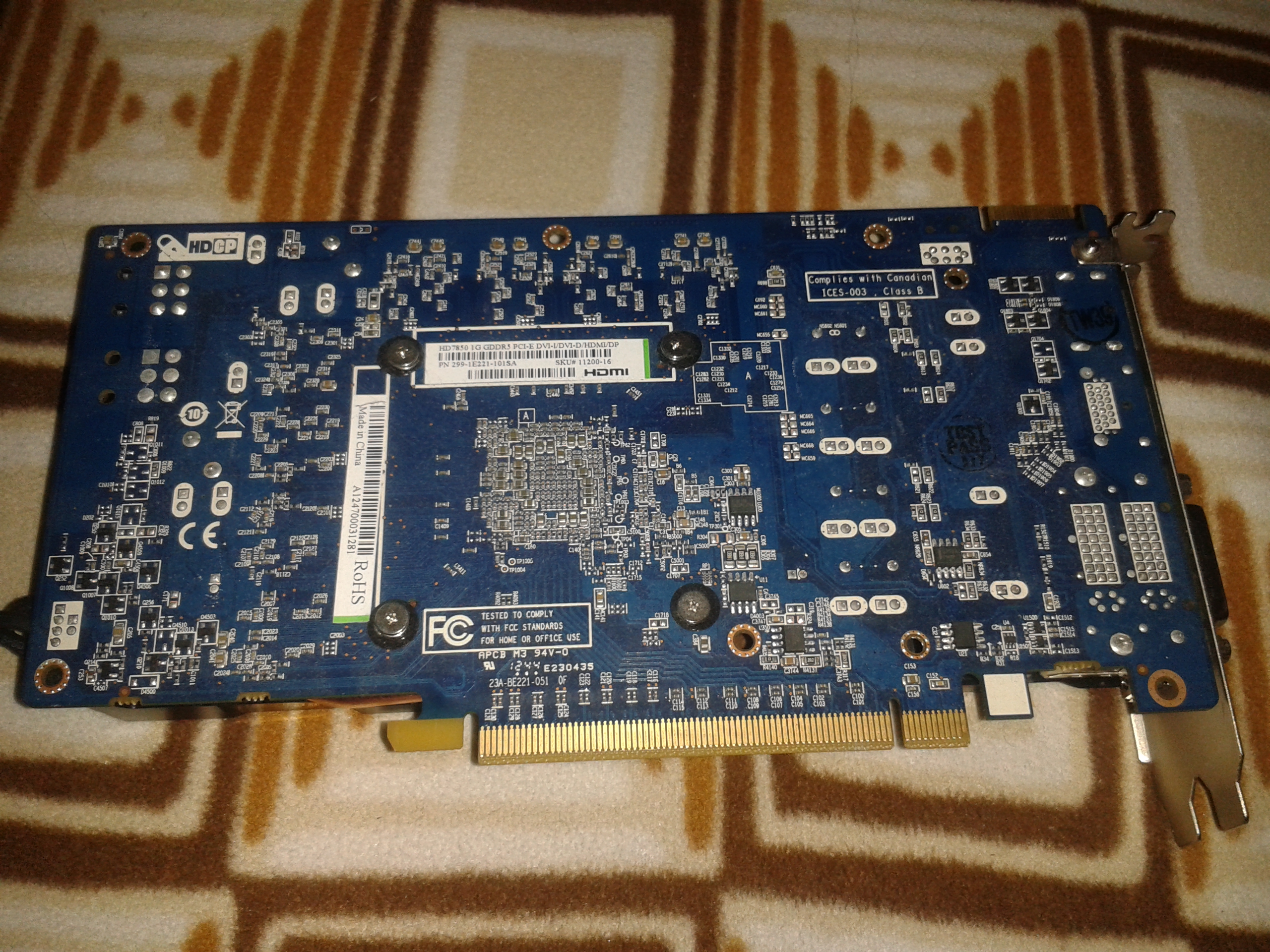  SAPPHIRE AMD 7850 1 GB 256 BIT GDDR5