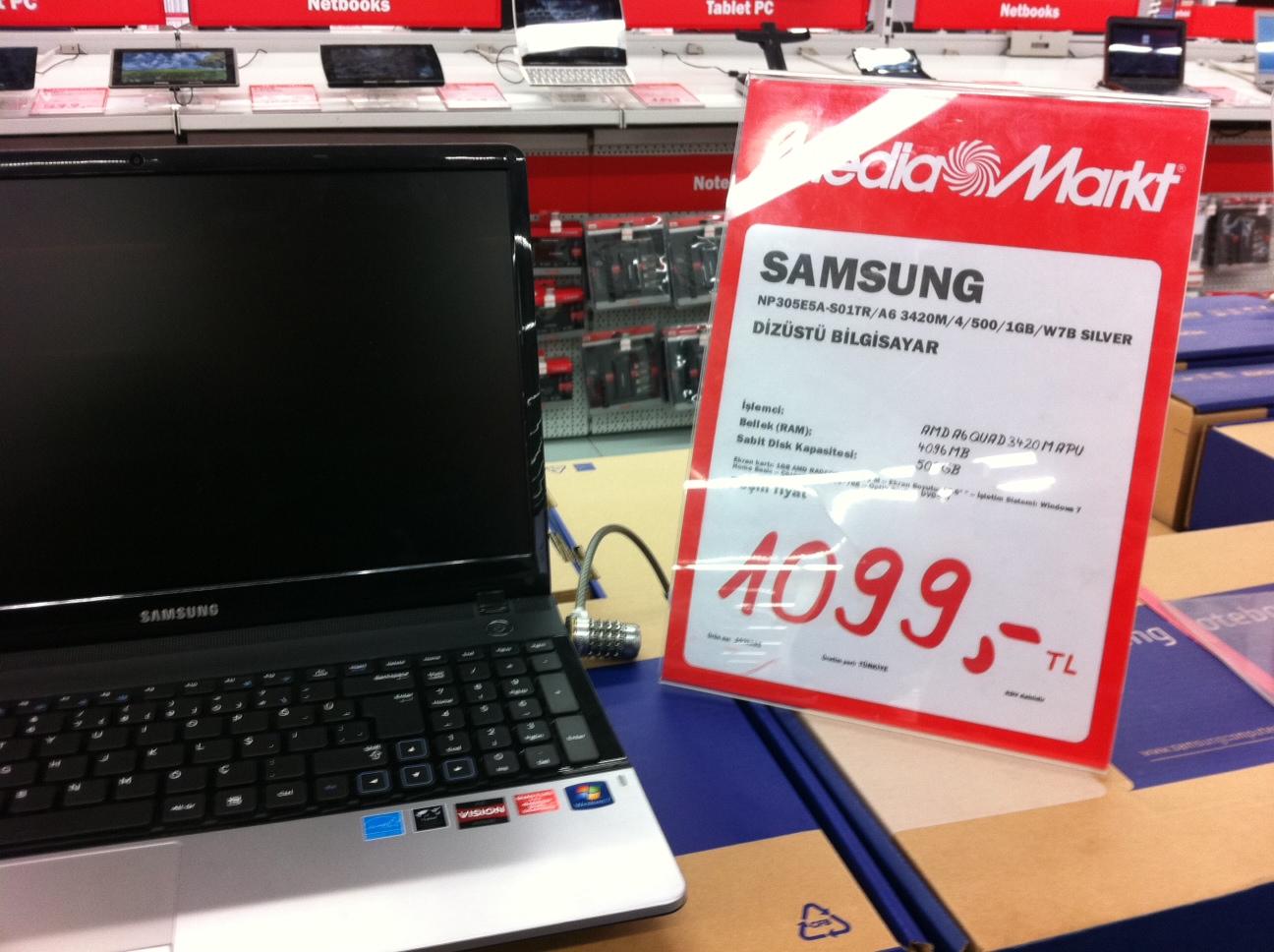  SAMSUNG NP300E5A S06TR KULLANICILARI (Oyun İçi SS + Sıcaklık Testi + CPU-Z+GPU-Z)