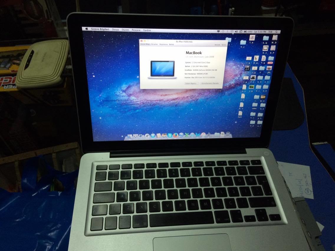  Temiz 13.3 MACBOOK CORE2DUO