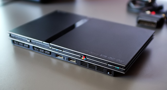  Playstation 2 Slim : 130 YTL