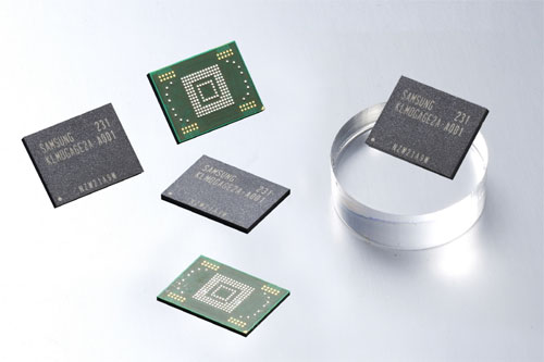 Samsung, 128 GB eMMC Pro belleğin ve 2 GB LPDDR3 RAM'in seri üretimine başlıyor