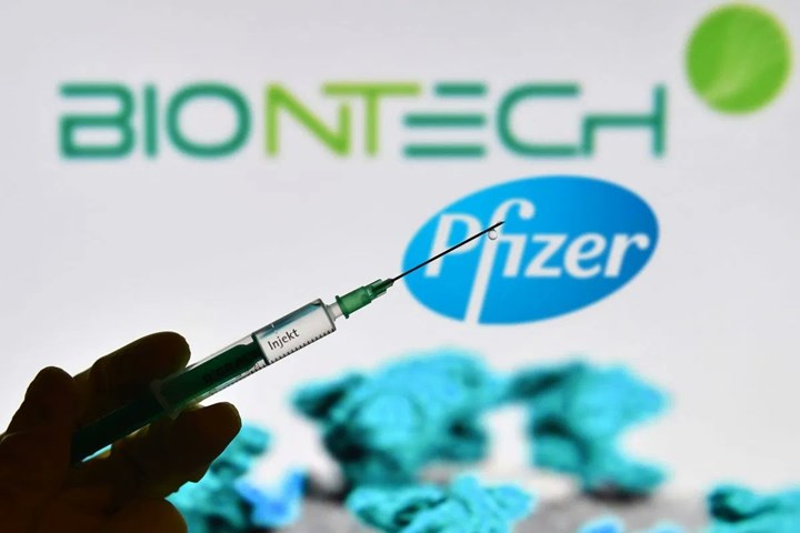 BioNTech ve Moderna, Omicron'a karşı geliştirilecek yeni aşı için tarih verdi