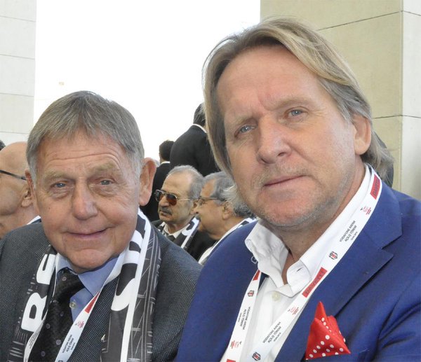  Statın Açılış Maçına Giden Ünlüler